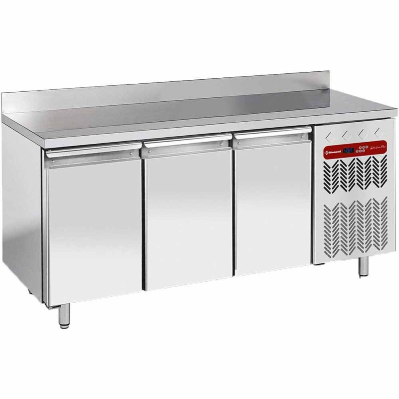 DIAMOND - Table réfrigérée murale 3 portes GN 1/1 405 litres