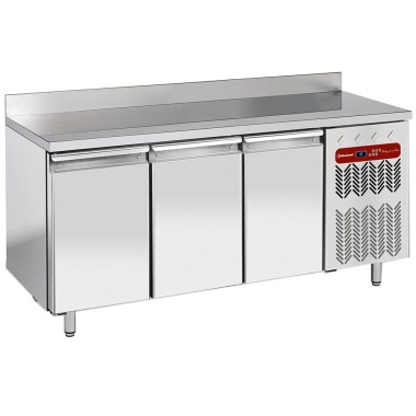 DIAMOND - Table réfrigérée murale 3 portes 550 litres
