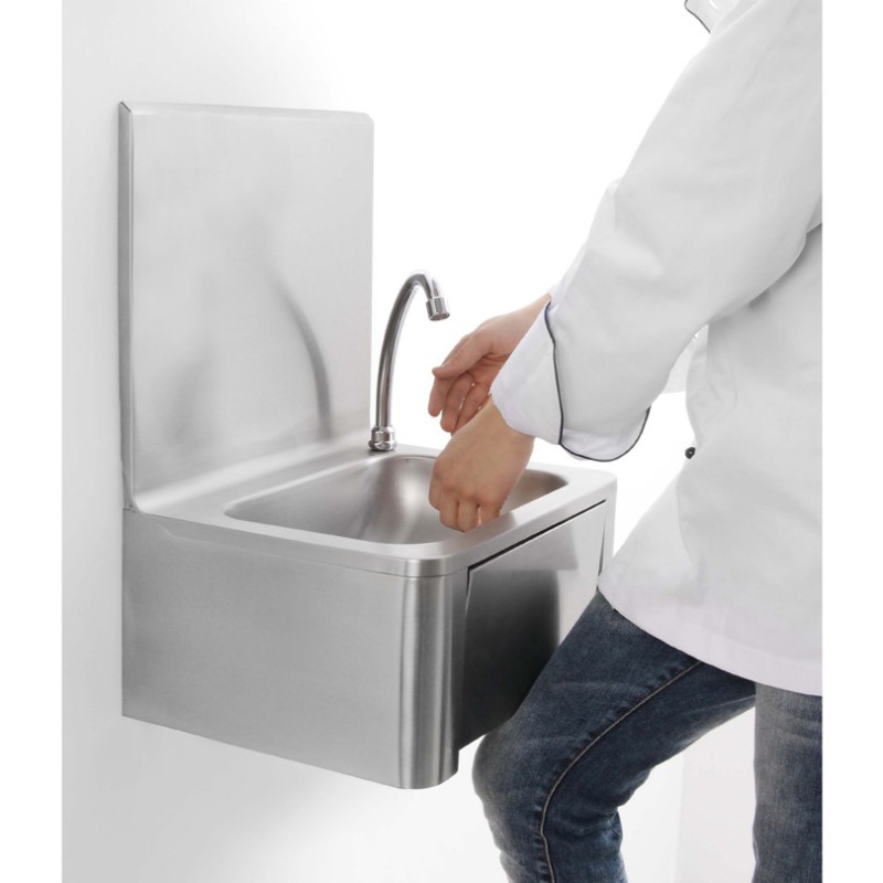 COMBISTEEL - Lavabo commande au genou