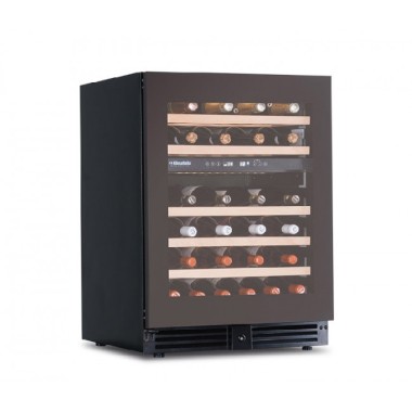 Shopdeschefs - Cave à vin ventilée à double température Modèle CW46G2TB pour 46 bouteilles de 0,75 L.