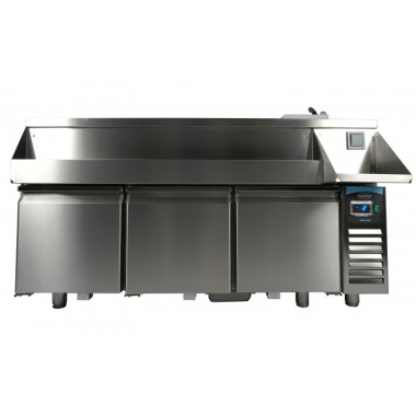Combisteel - Table réfrigérée 3 portes avec bar à cocktails