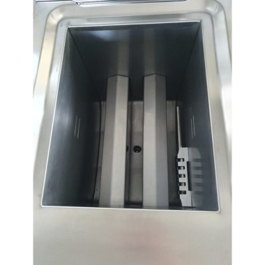Cuba pour recueillir de l'huile GF15+15S et EF12+12S. - AFI0004