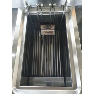 Cuba pour recueillir de l'huile GF25+25S et EF25+25S. - AFI0003