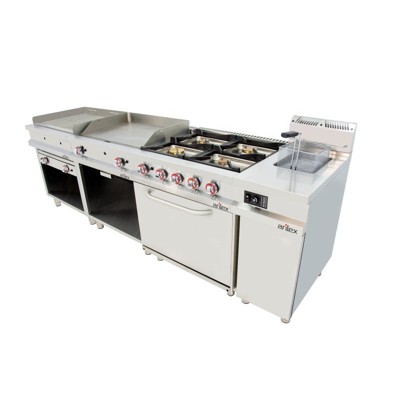 Cuisine à gaz 4 foyers avec pilote de 2x7,5 + 2x5,5 kW avec four GN2/1 thermostatique de 7,5 kW 80CG70H EASY 700. - 80CG70H