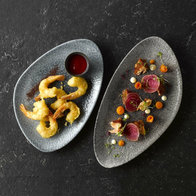Plat oblong en céramique Raku bleu topaze 13 1/2" x 9 1/4" / 344 x 234 mm - Finedine