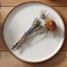 Assiette en forme organique vanille, 350x210mm - Finedine