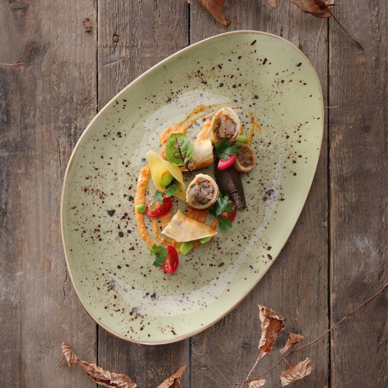 Assiette en forme d'olive bio, 350x210mm - Finedine