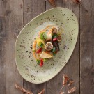 Assiette en forme d'olive bio, 350x210mm - Finedine