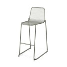 Veba - Mase tabouret de bar empilable en métal - Vert