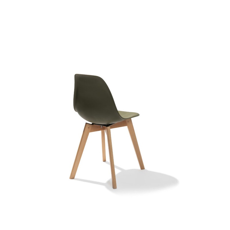Veba - Keeve chaise empilable sans accoudoirs Vert structure en bois de bouleau et assise en plastique