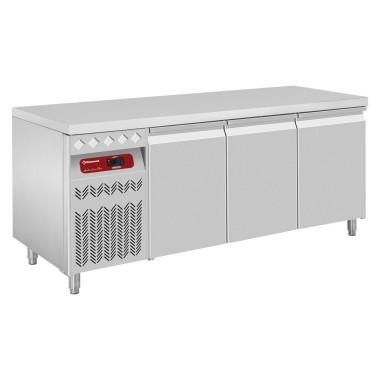 DIAMOND - Table frigorifique ventilée 3 portes GN 1/1