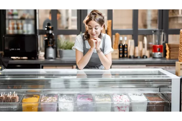 Quel matériel pour un magasin de glaçes ?