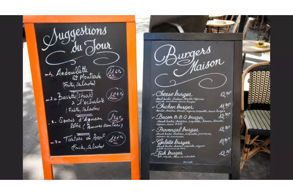 Comment nommer les plats sur votre menu de restaurant ?